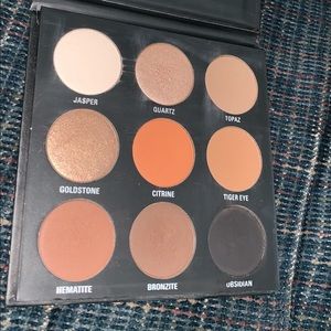 Kylie Jenner The Bronze Eyeshadow Palette